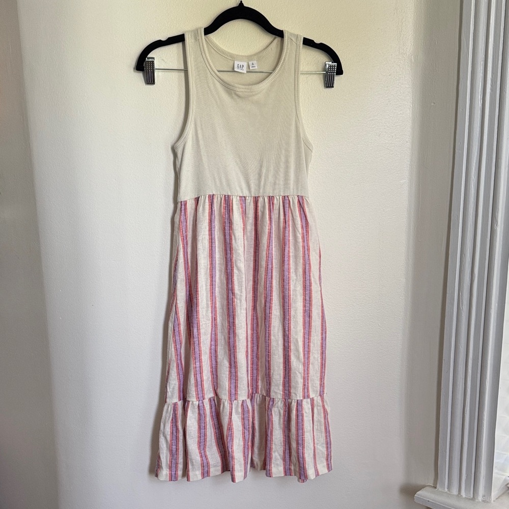 GAP Sleeveless Dress with Striped linen blend skirt. Sz 8. No flaws.